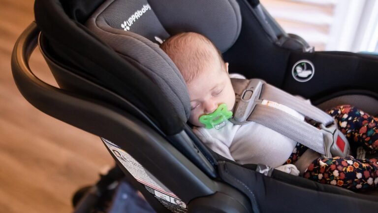 how long can baby sleep in car seat