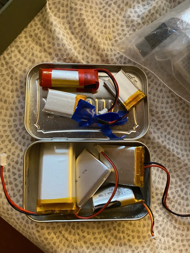 how to charge a dead lipo battery